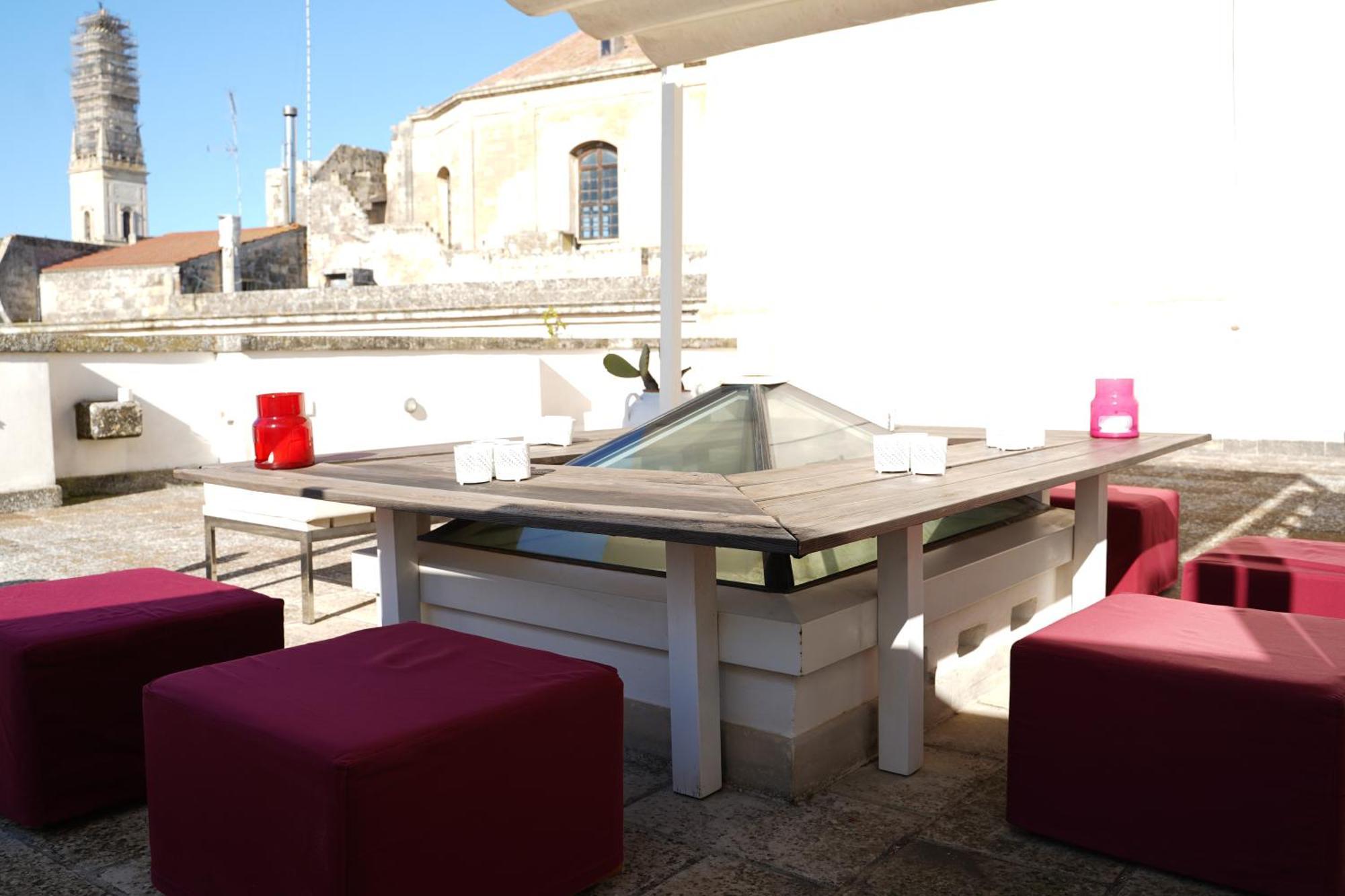 Suite Home D'Aragona Lecce Exterior photo